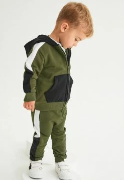 Next Kinder SET - Trainingsanzug - Green