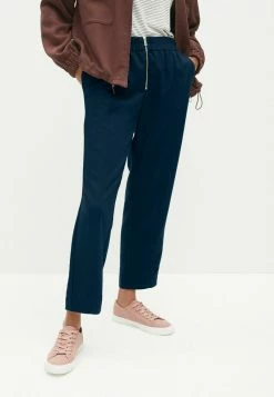 Next Damen ZIP FRONT TAPER LEG - Stoffhose - Dark Blue