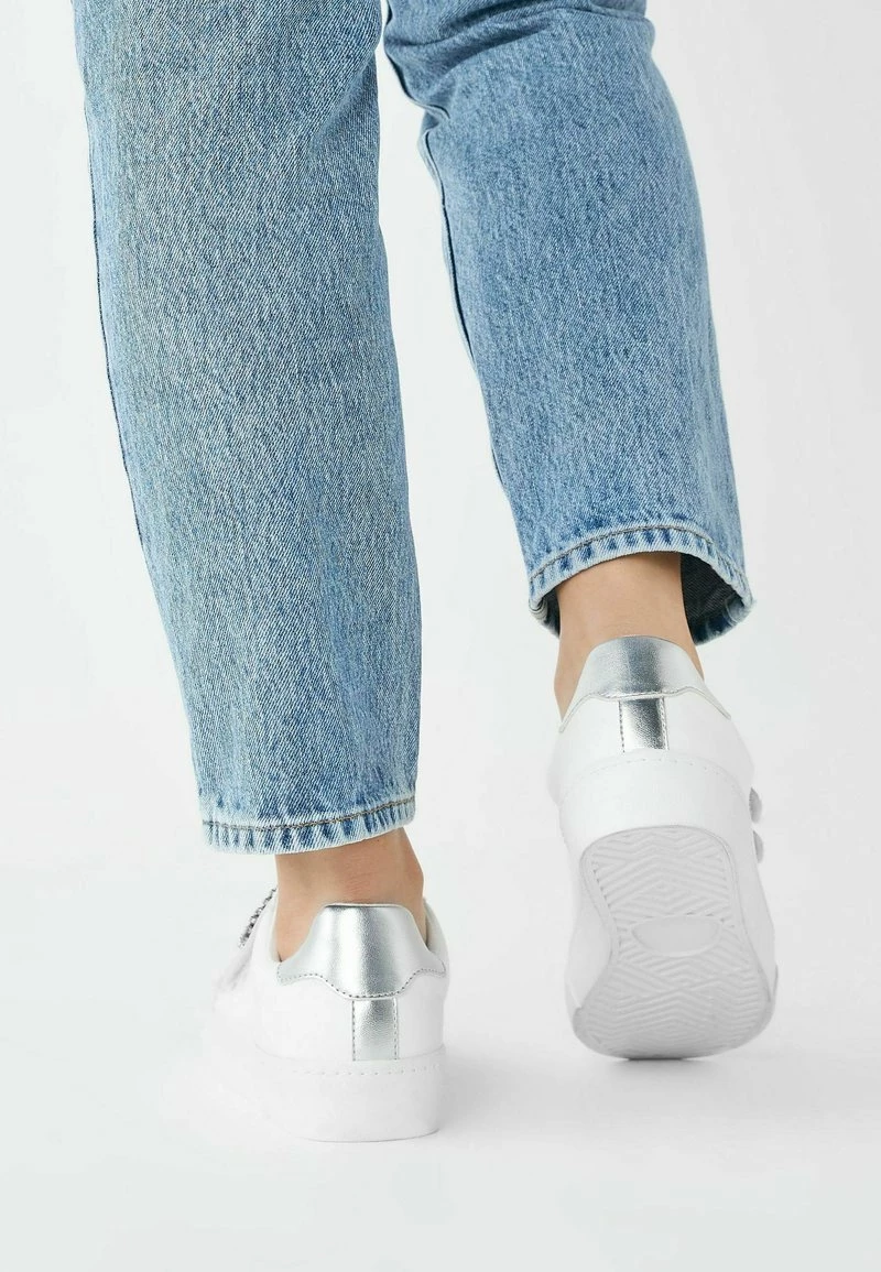 Next Sneaker Low - White | Damen – Bild 2