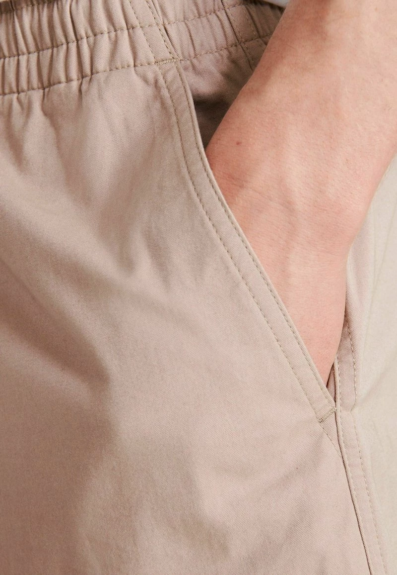 Next Herren LIGHTWEIGHT WITH STRETCH - Shorts - Pink – Bild 4