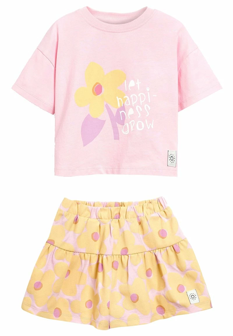 Next Kinder SET - Shorts - Lilac Purple Yellow