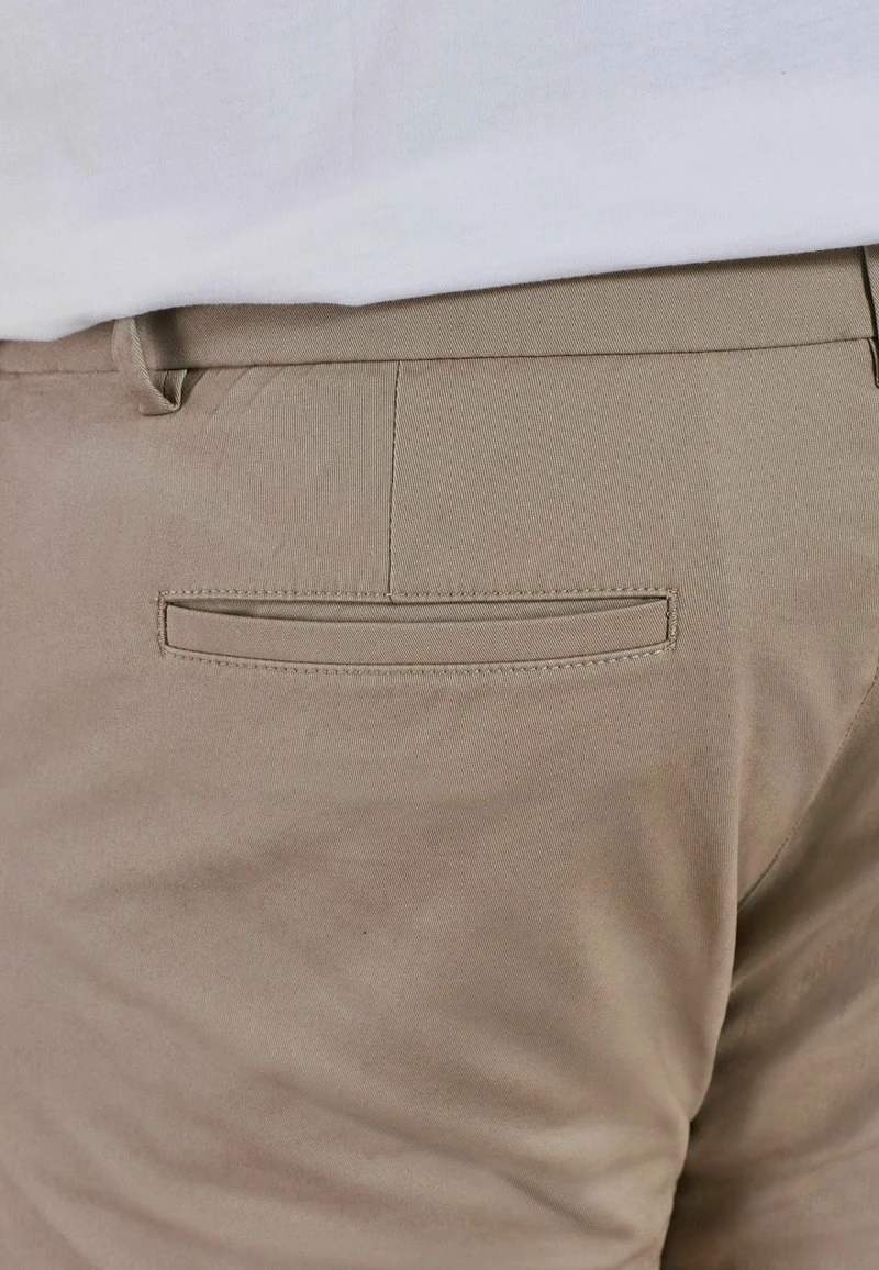 Next Herren Chino - Taupe Brown – Bild 6