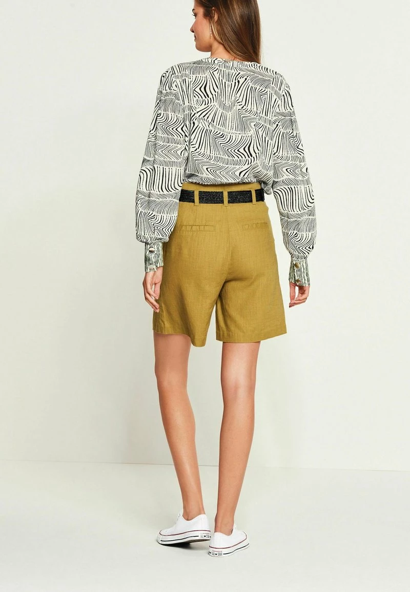 Next Damen BELTED - Shorts - Green – Bild 3