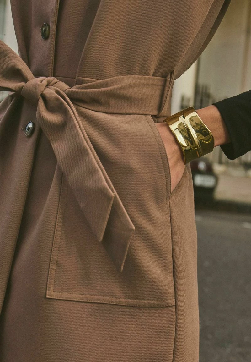 Next Weste - Camel | Damen – Bild 5