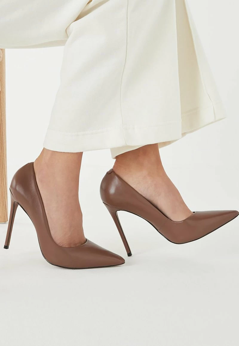 Next SIGNATURE - High Heel Pumps - Taupe | Damen