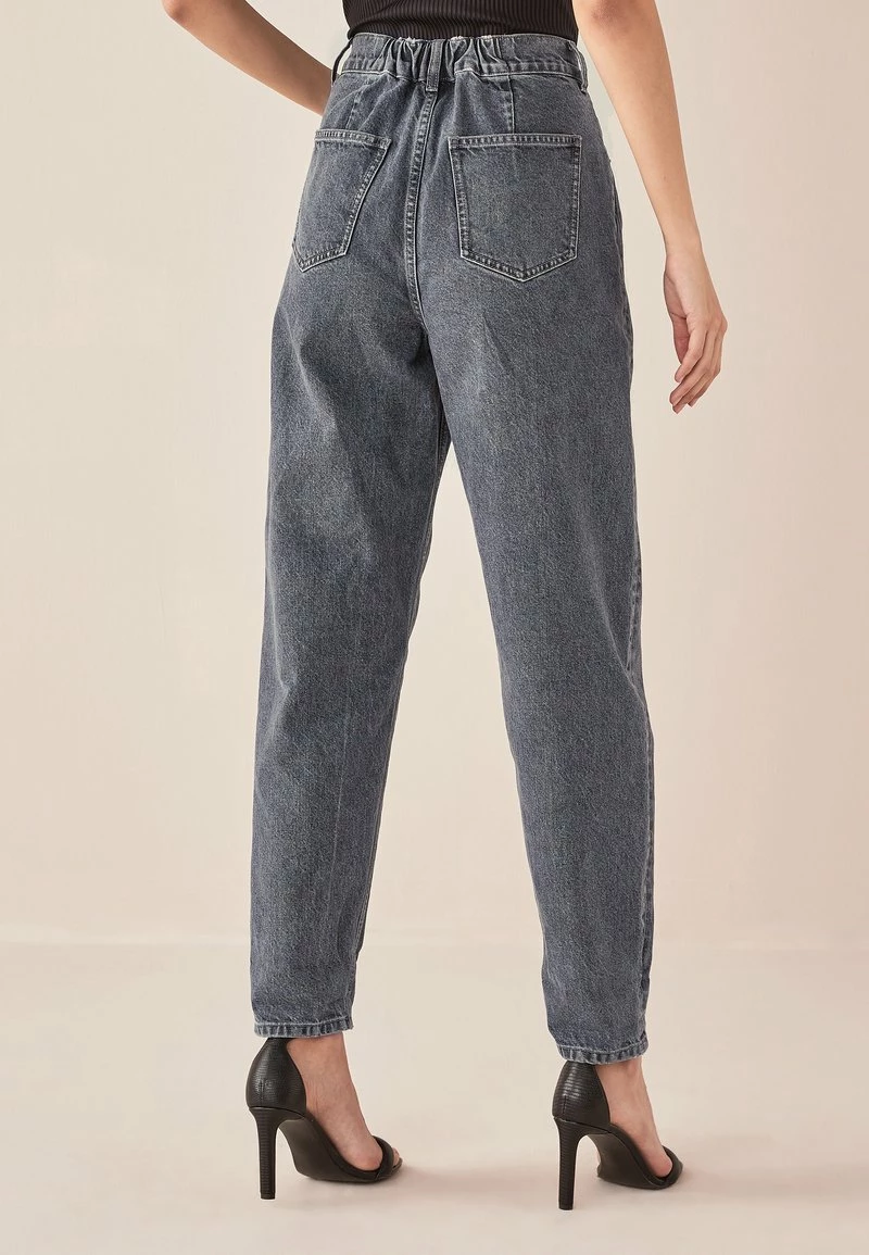 Next Damen Jeans Tapered Fit - Grey – Bild 2