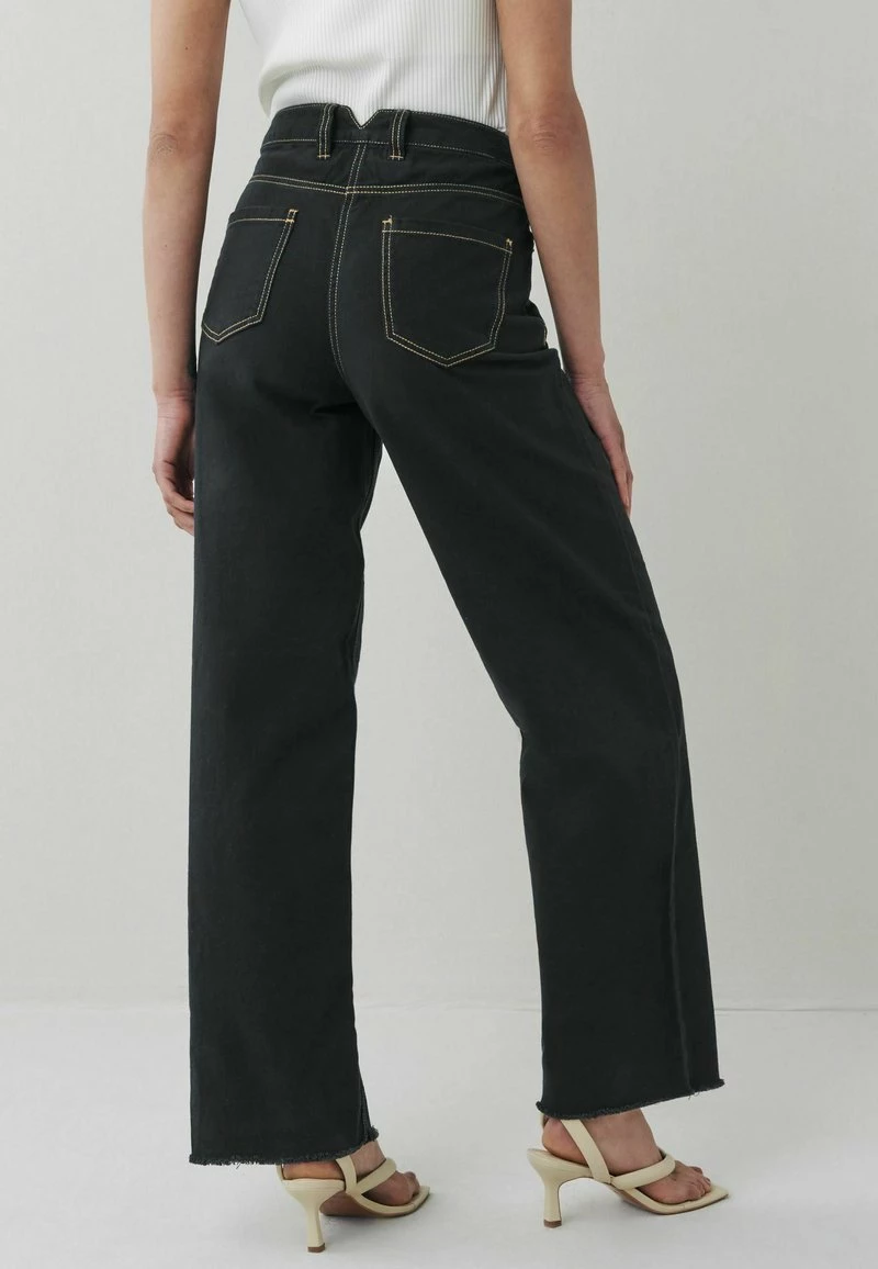Next Damen Flared Jeans - Black – Bild 3