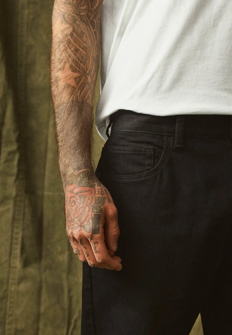 Next Herren WITH STRETCH - Jeans Slim Fit - Black – Bild 3