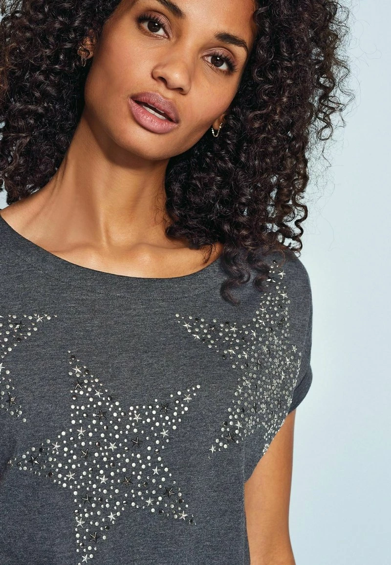 Next Damen T-Shirt Print - Charcoal Grey Studded Star – Bild 4