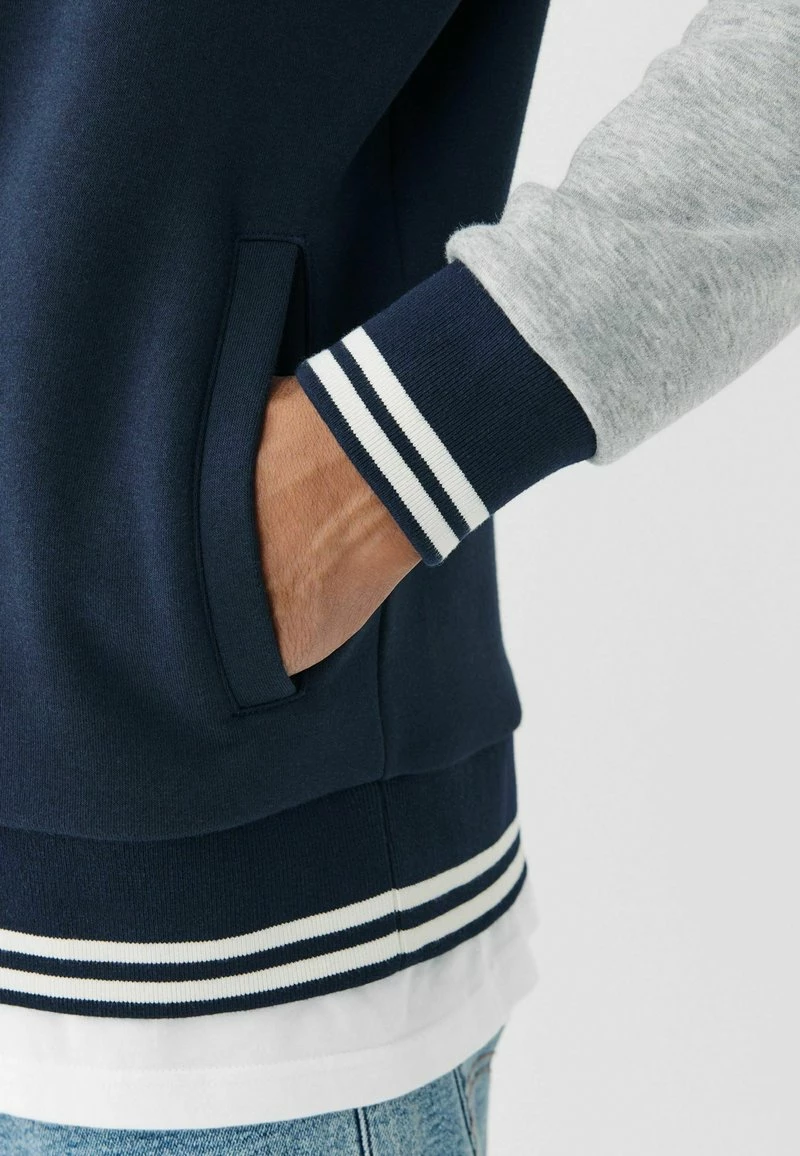 Next Bomberjacke - Navy Blue Grey | Herren – Bild 5