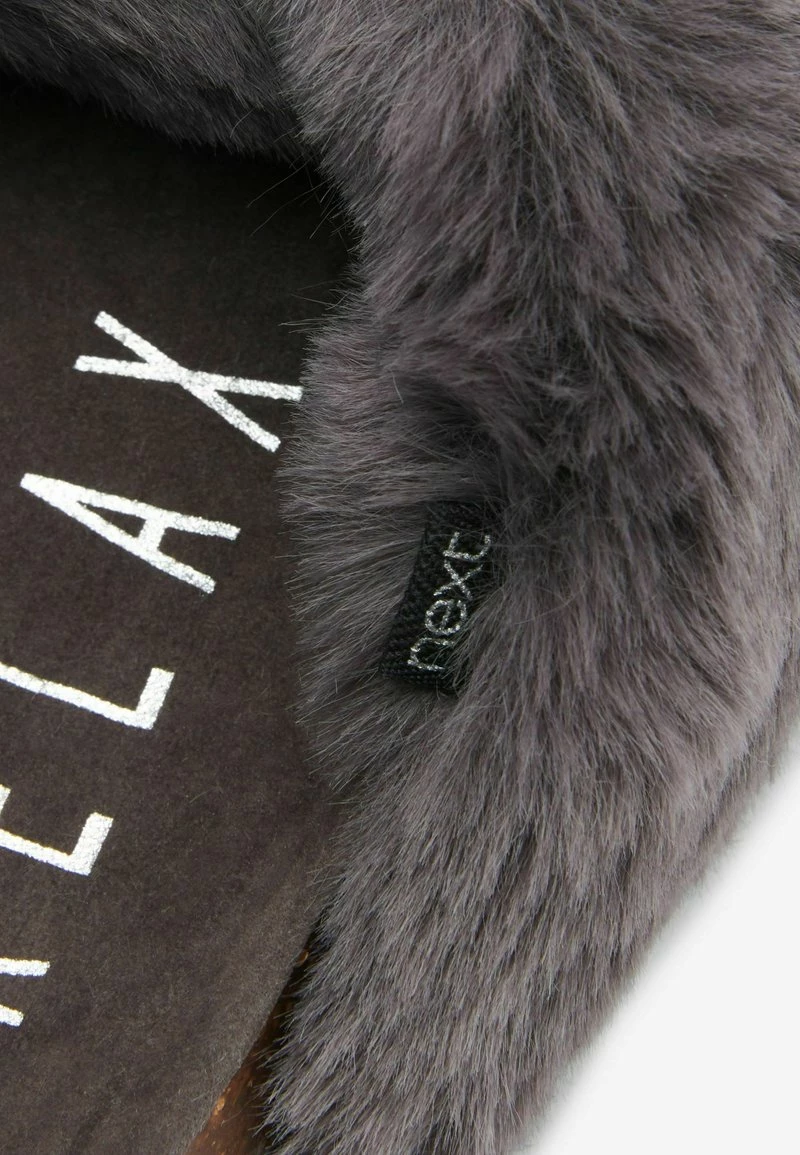 Next Damen Hausschuh - Grey Recycled Faux Fur – Bild 4