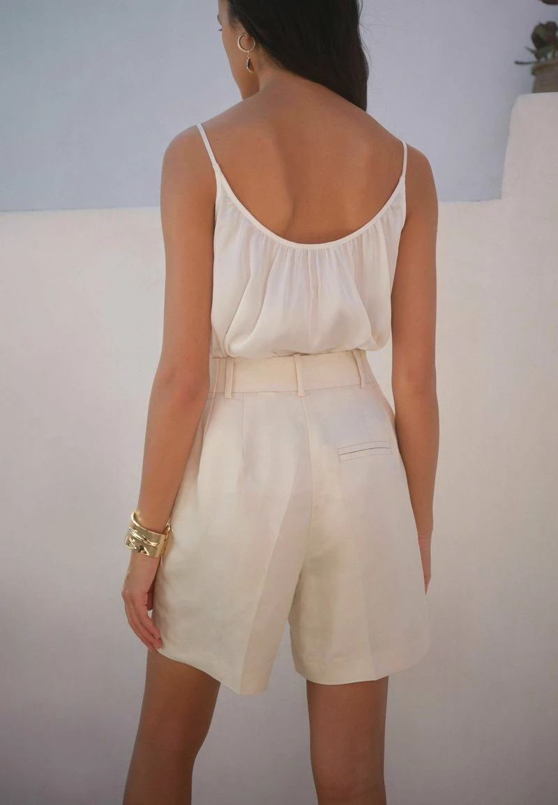 Next Damen PREMIUM BLEND SMART - Shorts - Stone Neutral – Bild 2