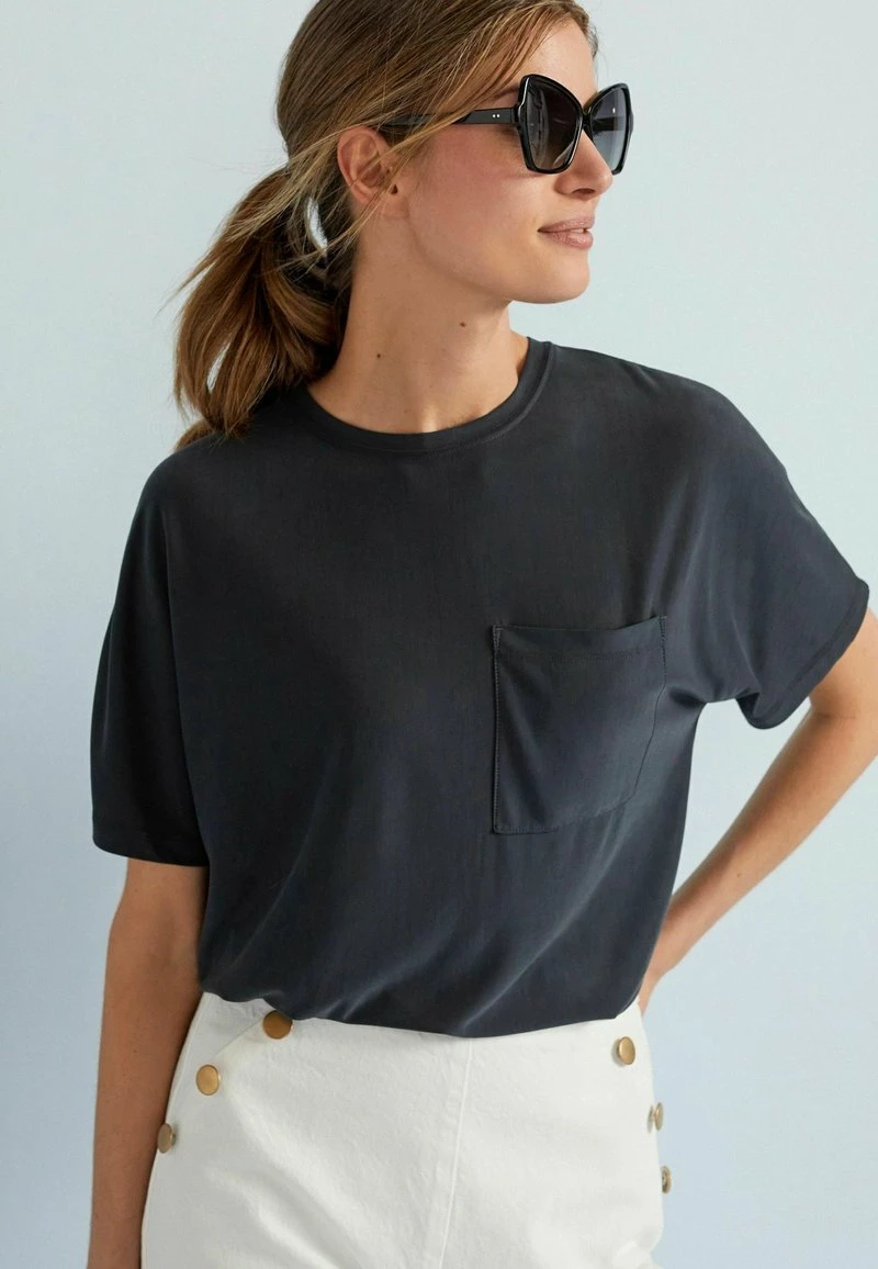 Next T-Shirt Basic - Black | Damen