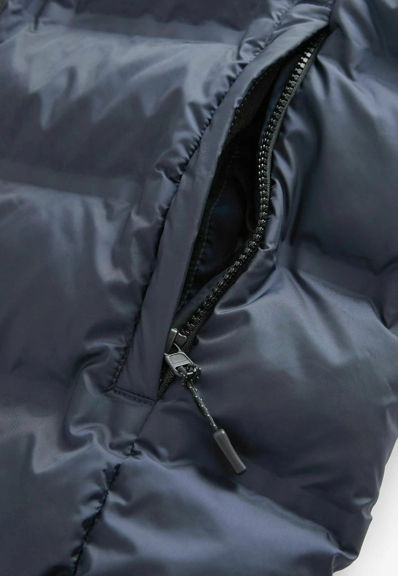 Next Herren SHOWER RESISTANT LONGLINE PUFFER - Weste - Navyblue – Bild 6